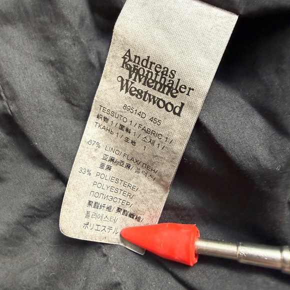Vivienne Westwood 2016 2k$ New RARE Andreas Jacket w/ Big Metal Pins - Picture 9 of 16